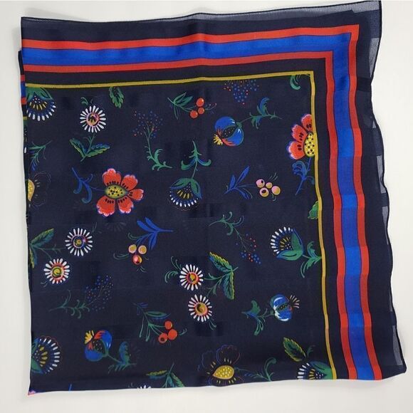 Vintage LEONARD Silk Floral Paris square scarf - Picture 5 of 7